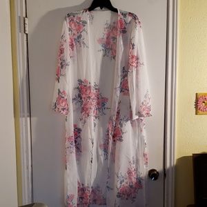 NWOT Floral Kimono.  Beautiful pink rose design.